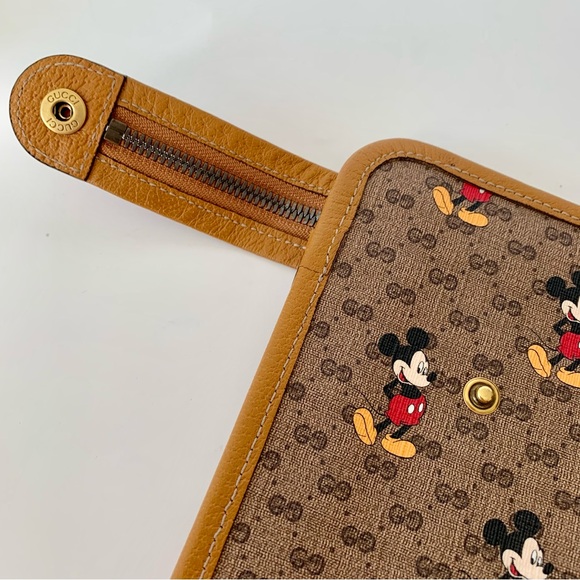 Gucci x Disney Mickey Mouse Bag - Picture 12 of 16